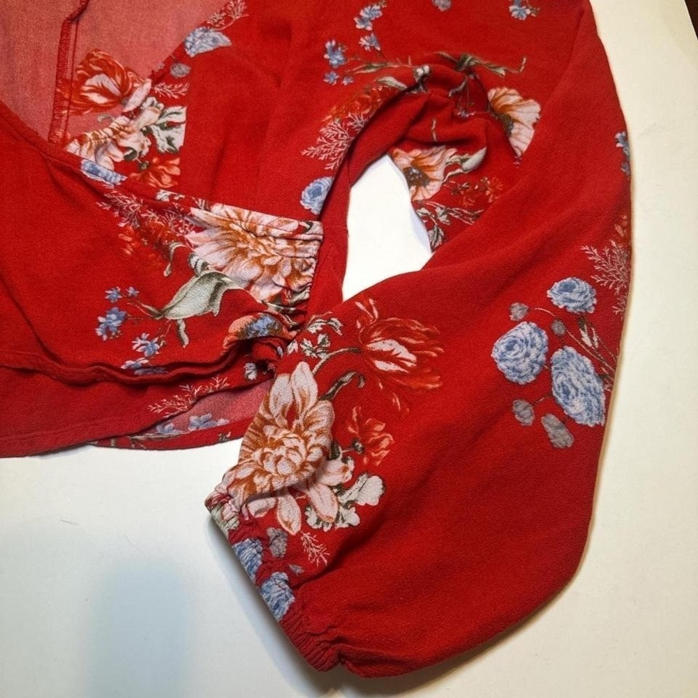 American Eagle Red Floral Surplice‎ Wrap Crop Top Womens XS Long Lantern Sleeve - Picture 5 of 8